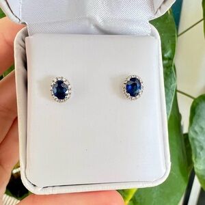 Elegant Sapphire and Diamond Stud Earrings in White Gold